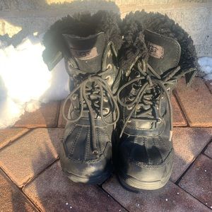 Ugg “Adirondack boot” mens sz 8